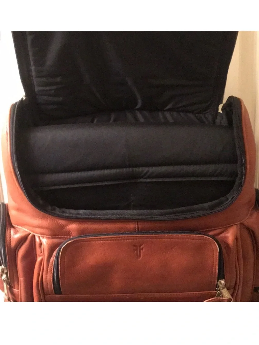 Frye vintage brown leather zippered backpack padded laptop sleeve multi pocket